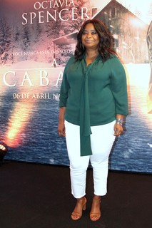 Octavia Spencer feet photo 14