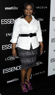 Octavia Spencer feet photo 7