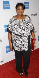 Octavia Spencer feet photo 16