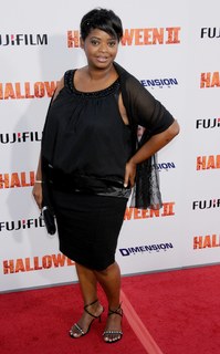 Octavia Spencer feet photo 9