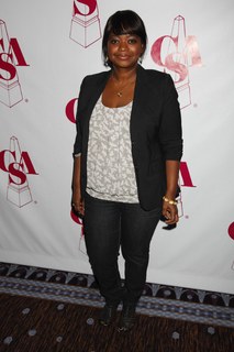 Octavia Spencer feet photo 8