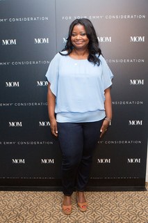 Octavia Spencer feet photo 14