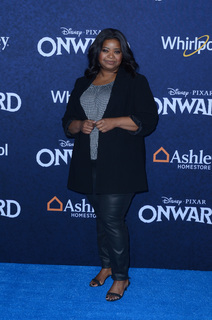 Octavia Spencer feet photo 12