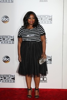 Octavia Spencer feet photo 7