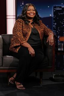 Octavia Spencer feet photo 6