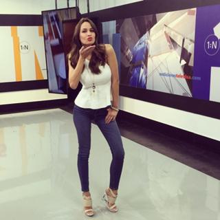 Odalys Ramírez feet photo thumbnail