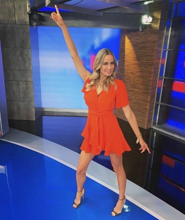 Odalys Ramírez feet photo thumbnail