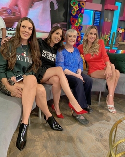 Odalys Ramírez feet photo thumbnail