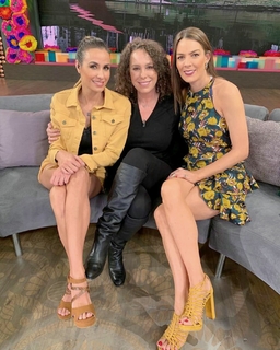 Odalys Ramírez feet photo thumbnail