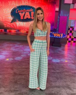 Odalys Ramírez feet photo thumbnail