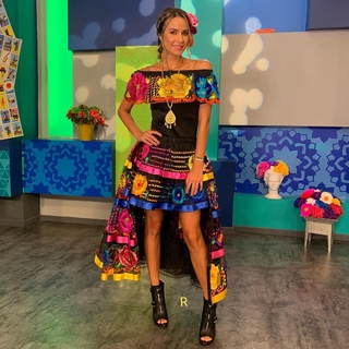 Odalys Ramírez feet photo thumbnail