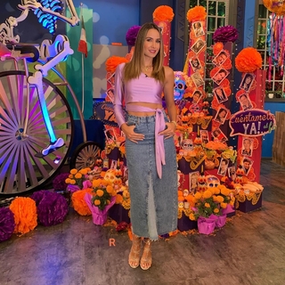 Odalys Ramírez feet photo thumbnail