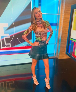 Odalys Ramírez feet photo thumbnail