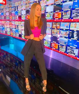 Odalys Ramírez feet photo thumbnail