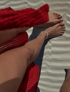 Odelya Halevi feet photo 3