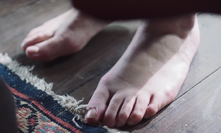 Odessa Young feet photo 3