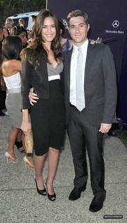 Odette Annable feet photo thumbnail