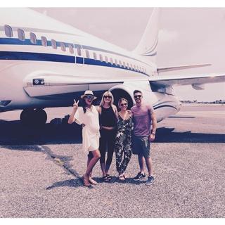 Odette Annable feet photo thumbnail