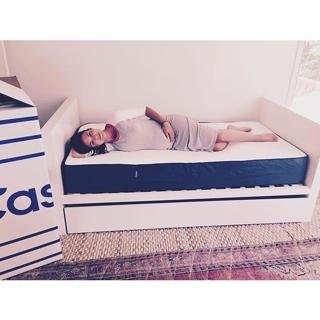 Odette Annable feet photo thumbnail