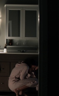 Odette Annable feet photo thumbnail