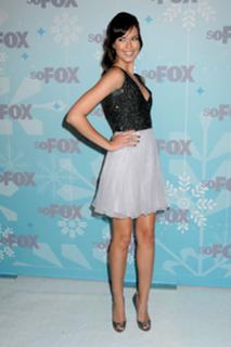 Odette Annable feet photo thumbnail