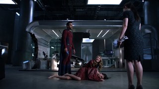 Odette Annable feet photo thumbnail