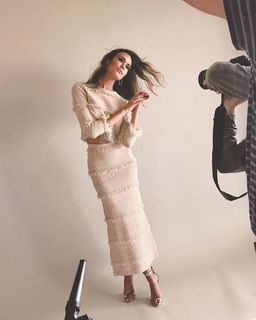 Odette Annable feet photo thumbnail