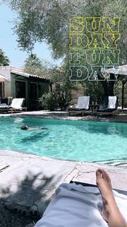 Odette Annable feet photo thumbnail