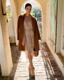 Odette Annable feet photo thumbnail