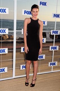 Odette Annable feet photo thumbnail