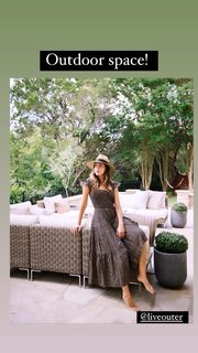 Odette Annable feet photo thumbnail