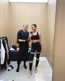 Odette Annable feet photo thumbnail