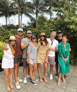 Odette Annable feet photo thumbnail