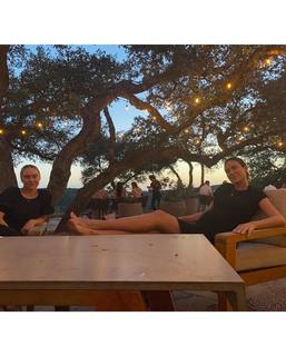 Odette Annable feet photo thumbnail