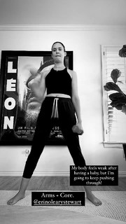 Odette Annable feet photo thumbnail