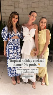 Odette Annable feet photo thumbnail