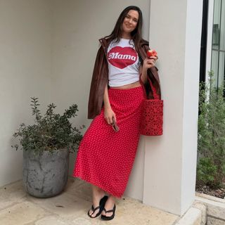 Odette Annable feet photo 12