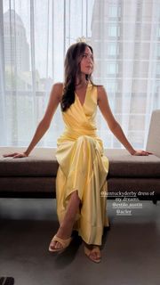 Odette Annable feet photo 3