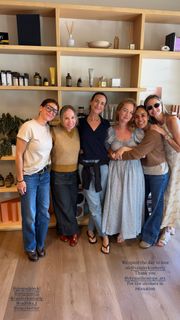Odette Annable feet photo 1