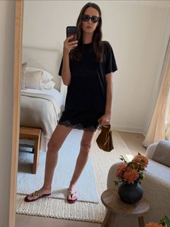 Odette Annable feet photo 6