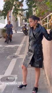 Odeya Rush feet photo thumbnail