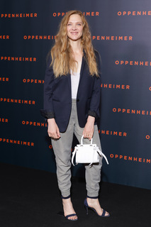 Odile Vuillemin feet photo 3