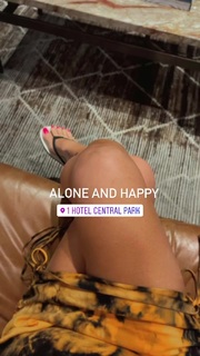 Ofira Asayag feet photo 1