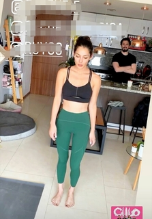 Oka Giner feet photo 11