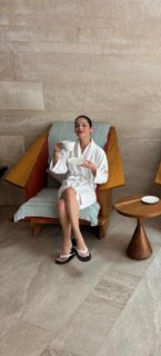 Oka Giner feet photo 7