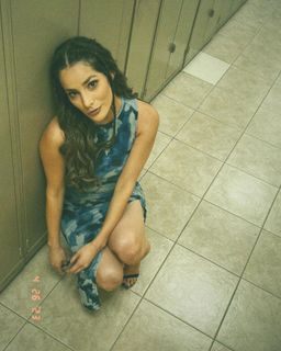 Oka Giner feet photo 4