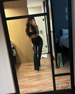 Oka Giner feet photo 17