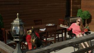 Oksana Akinshina feet photo thumbnail