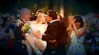 Oksana Akinshina feet photo thumbnail