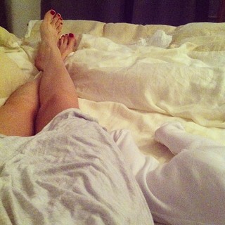 Oksana Akinshina feet photo thumbnail